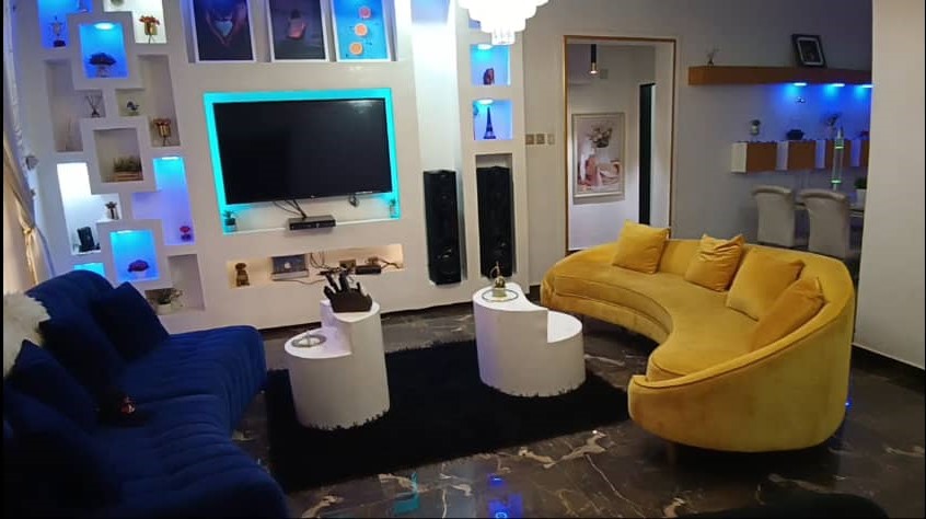Luxury Studio Apartment